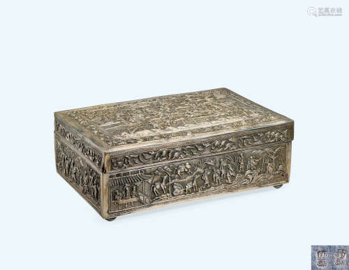 19世纪 浮雕戏曲人物图银制方盒