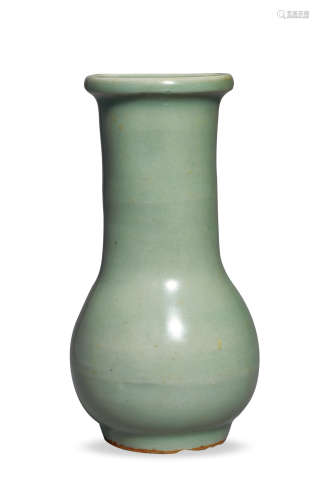 明 龙泉窑梅子青釉箸瓶（盘口瓶）