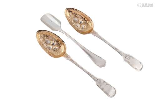 A mixed group of sterling silver flatware