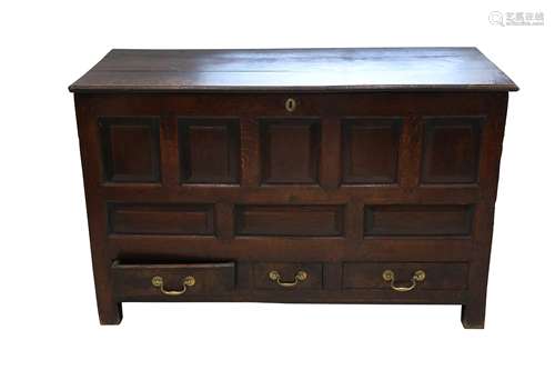 A GEORGE III OAK MULE CHEST, 18TH CENTURY