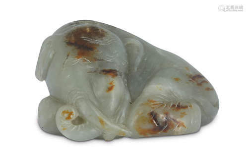 A CHINESE PALE CELADON JADE ELEPHANT.