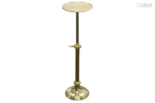 A VICTORIAN POLISHED BRASS TELESCOPIC OCCASIONAL TABLE, 19TH...