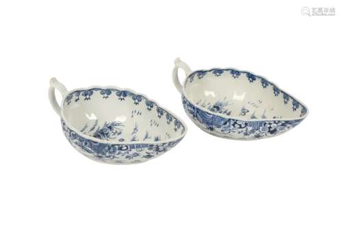 TWO SIMILAR WORCESTER BLUE AND WHITE SAUCE BOATS, 18TH CENTU...