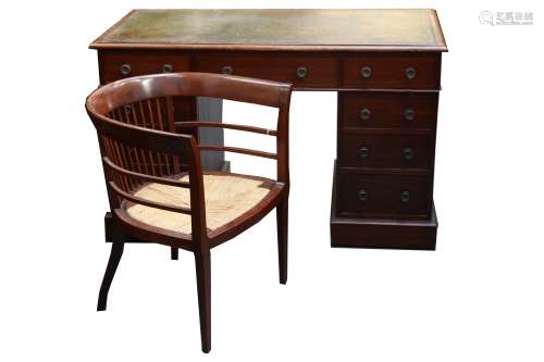 A LATE VICTORIAN MAHOGANY PEDESTAL DESK