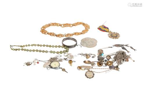 A QUANTITY OF COSTUME JEWELLEY,