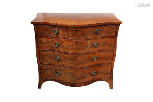 A GEORGE III MAHOGANY SERPENTINE FRONT GENTLEMAN'S CHEST