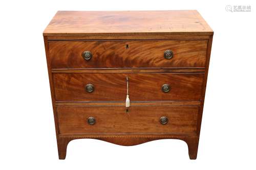 A MAHOGANY CHEST OF DRAWERS, 19TH CENTURY,