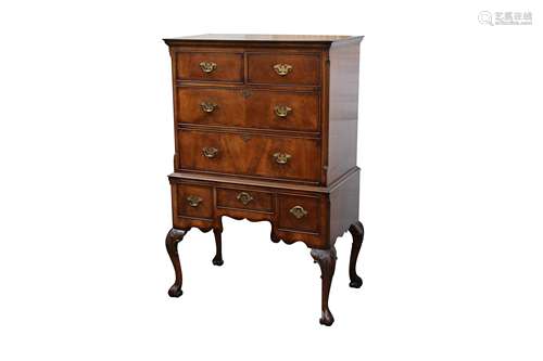 A WALNUT CHEST ON STAND, IN THE GEORGE I STYLE, 20TH CENTURY