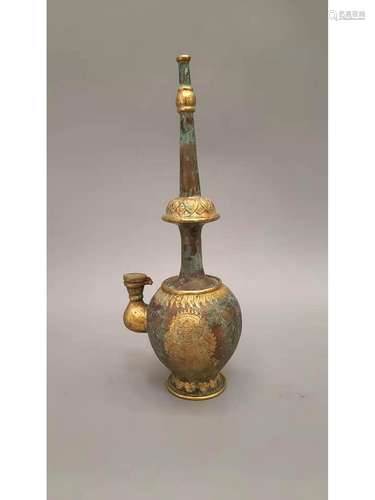 A GILT-BRONZE WATER POT