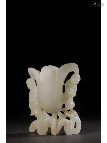 A JADE CARVED CUP