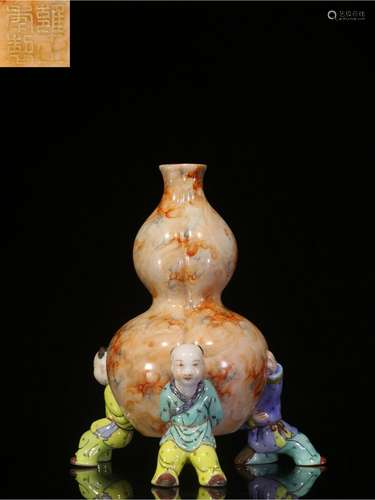 A CHINA REPUBLICAN CHILDREN AND DOUBLE GOURD VASE