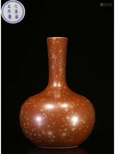 A CHINA REPUBLICAN BROWN AND GILT-SPLASH BOTTLE VASE