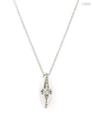 An 18ct white gold diamond pendant,