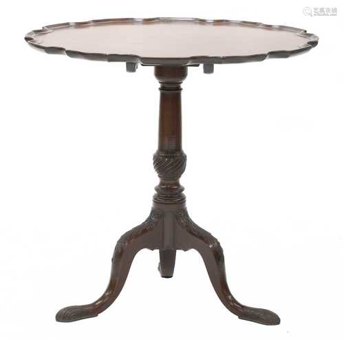 A George III mahogany tripod tea table,