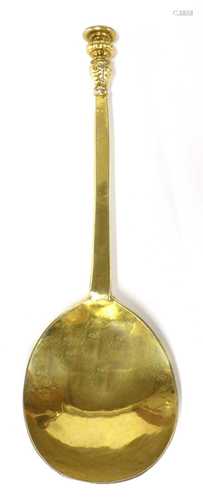 A 17th century silver seal top spoon,