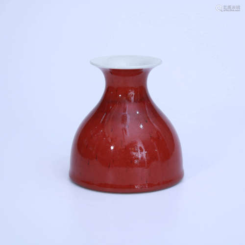A Red-glazed Porcelain Mallet-shaped Vase