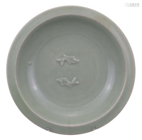 CHINESE LONGQUAN CELADON ‘TWIN FISH’ DISH, SOUTHERN SONG / Y...