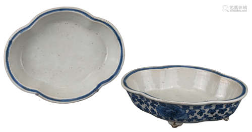 PAIR OF CHINESE BLUE AND WHITE PORCELAIN NARCISSUS BOWLS, DA...