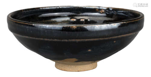 CHINESE YUAN DYNASTY GLAZED STONEWARE BOWL