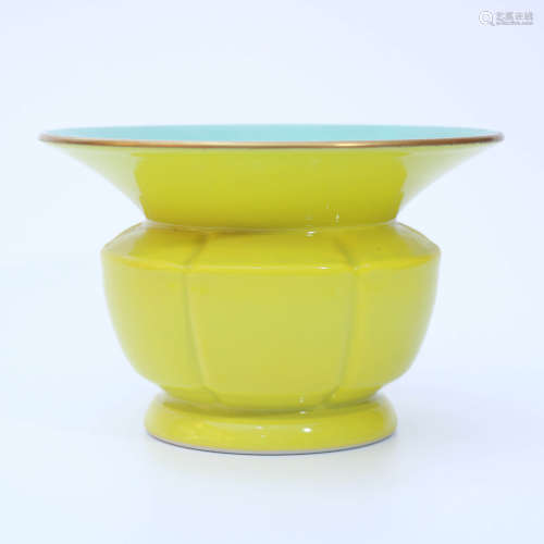 A Lemon Yellow Gilt-inlaid Porcelain Zhadou Vessel