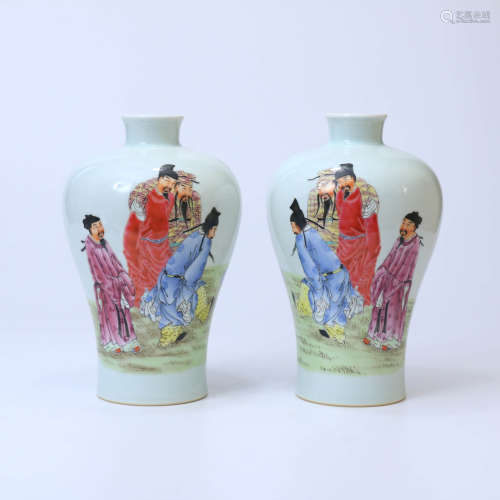 A Pair of Famille Rose Figures Porcelain Meiping
