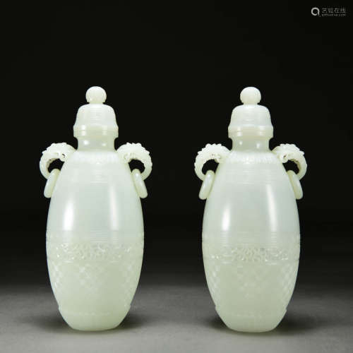 A Pair of Jade Vase