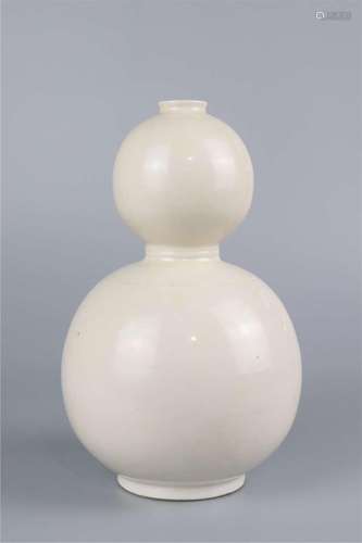 Ding Kiln Gourd Bottle