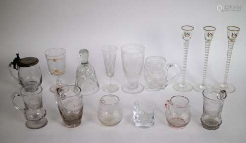 Lot with diverse 19thC glassware