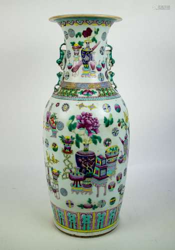 A Chinese famille rose vase Qing