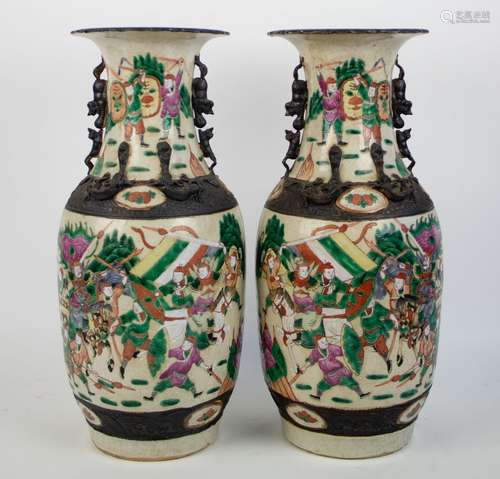 A pair of Chinese Nankin vases