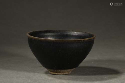 Black glazed bowl of Jizhou kiln in Song Dynasty