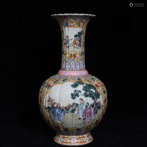 Qianlong powder enamel vase with melon edge opening window f...