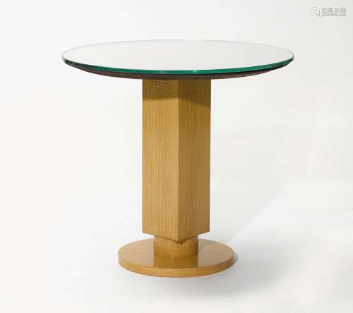 JULES LELEU，归属(1883-1961)圆形边桌，约1925年。白蜡木皮玻璃顶，...