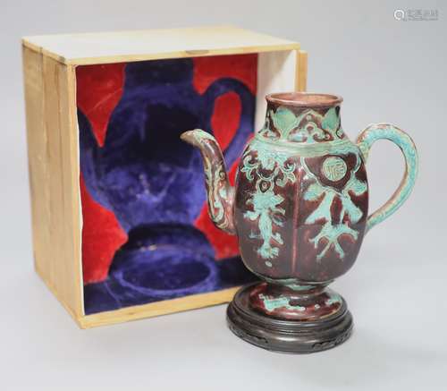 A Chinese tea pot and stand, in box, Ming dynasty or later, ...