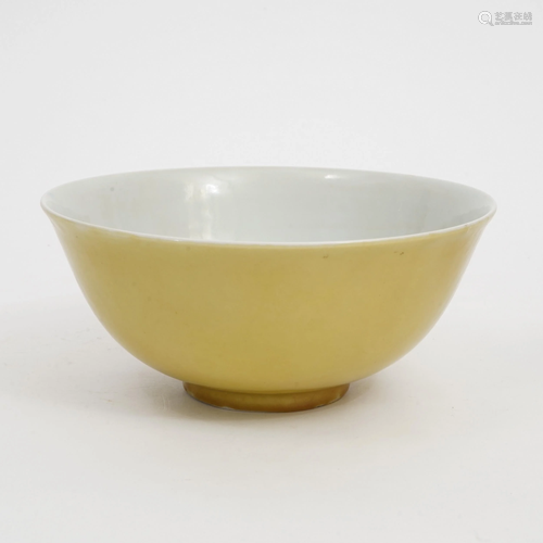 A YELLOW GLAZED BOWL