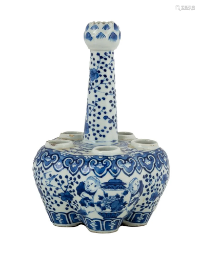 Chinese Blue & White Porcelain Tulipiere Vase