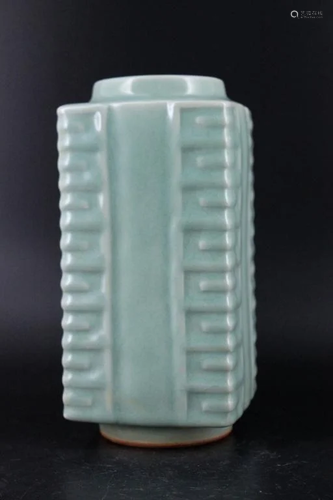 Song Porcelain RuYao Chong Vase