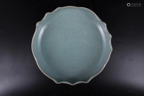 Song Porcelain GuanYao Plate