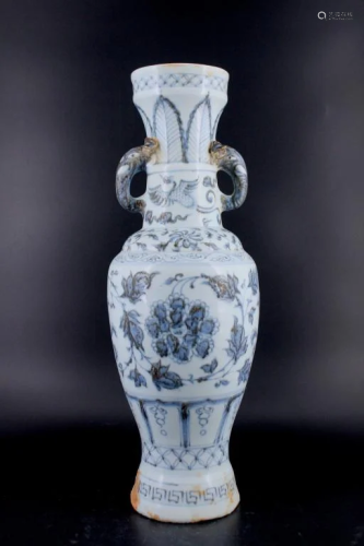Large Ming Blue&White Porcelain Floral Vase