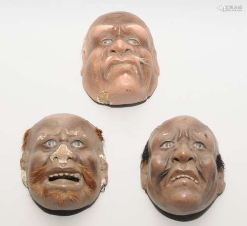Lot: 3 Miniatur Nô-Masken
