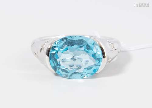 Topas-Brillant-Ring