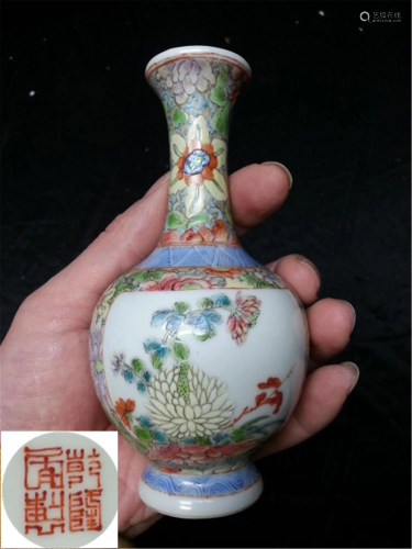 Antique Porcelain vase