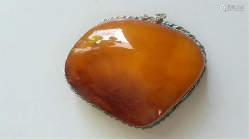 NATURAL AMBER NECKLACE