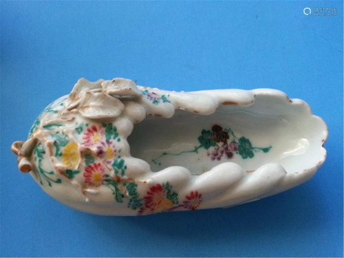 Chinese Antique Porcelain Brushpot