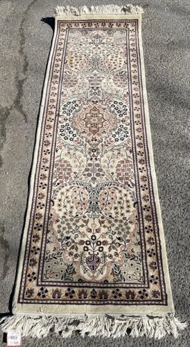 Hand Knotted Wool Persian Carpet Runner