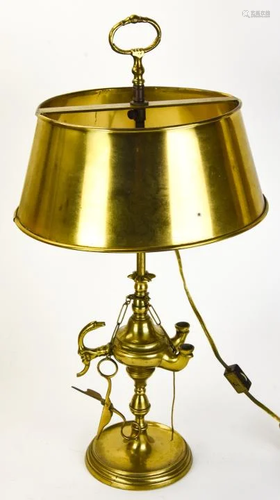 Antique Brass Bouillotte Form Oil Lamp