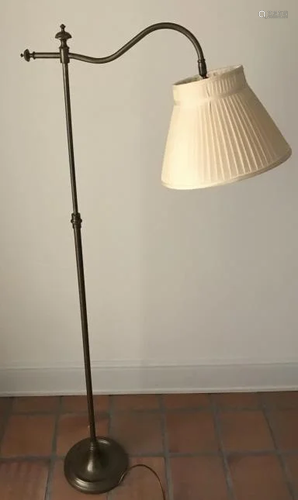 Bronze Tone Adjustable Height Floor Lamp