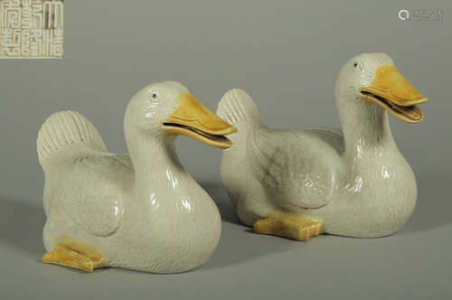 PAIR OF PORCELAIN DUCK PENDANTS