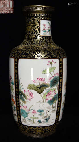 QIANLONG MARK FAMILLE ROSE GLAZE VASE