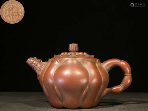 YIXING ZISHA 'LOTUS POD' LOBED TEAPOT